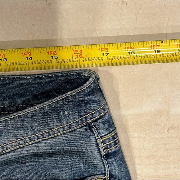 Women’s Factory Distressed Seven7 Jeans - Size 6 - Picture 16 of 16